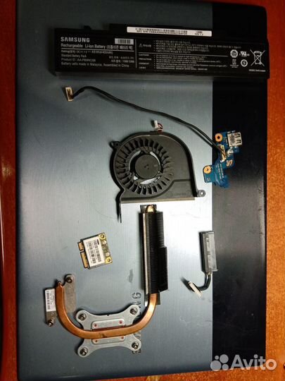 Корпус ноутбука samsung np-rv520