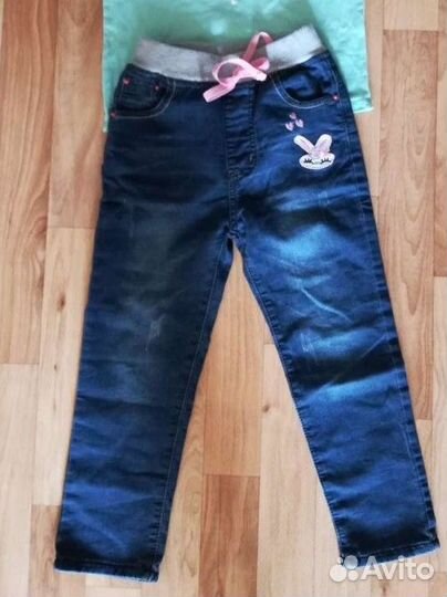 Комплект одежды на девочку 122-128