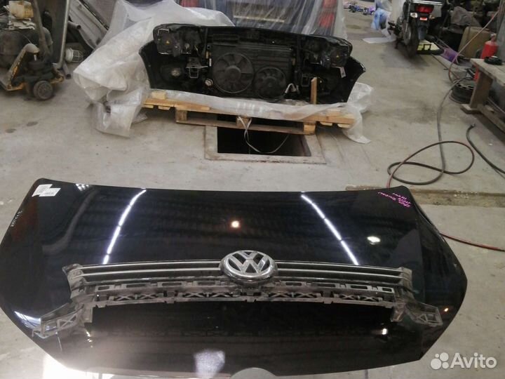 Ноускат Volkswagen Touran 12 год