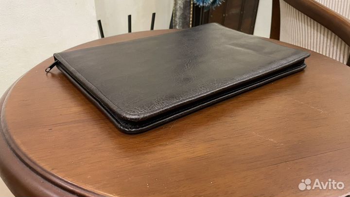 Мужская кожаная папка