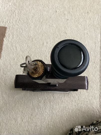 Противоугонный блокиратор на педаль