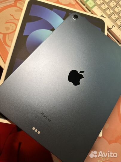 iPad Air 2022 64gb WiFi Blue
