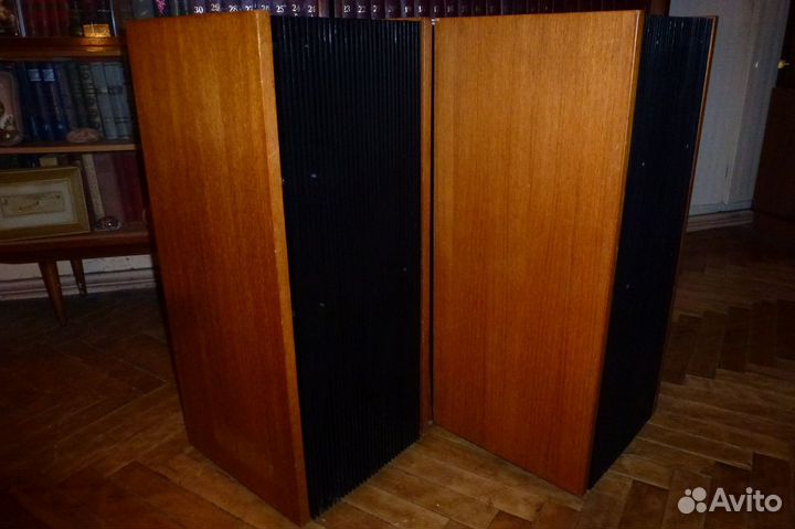 Акустика Cambridge Audio R40 Transmission Line