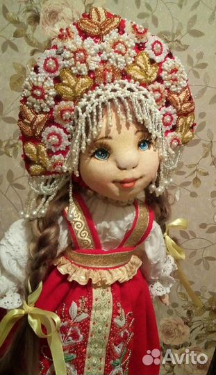 Кукла интерьерная