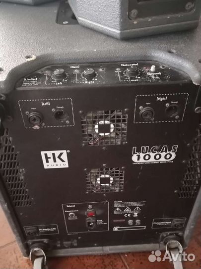 Акустические колонки с сабуфером