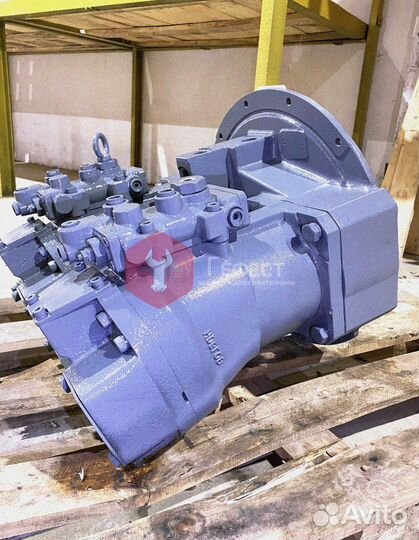 Основной насос Hitachi ZX350-3