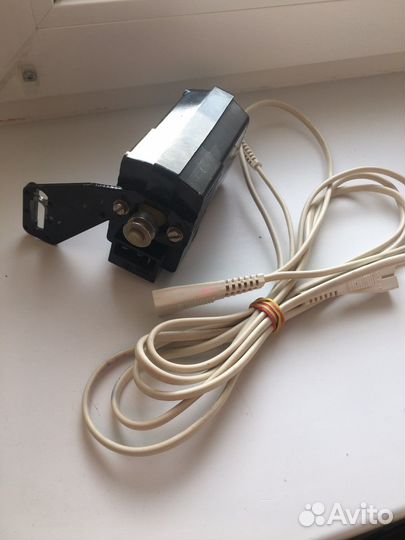 Ножной электропривод для швейной машинки