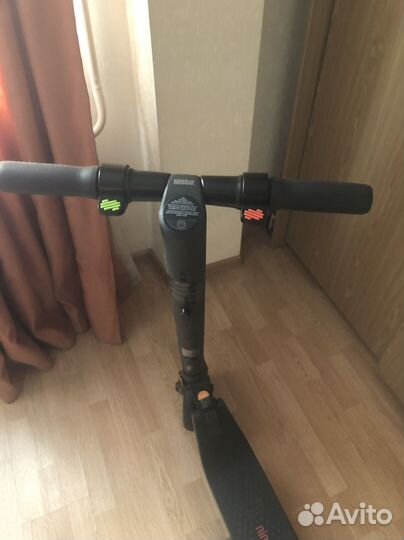 Электрический самокат Ninebot KickScooter E22