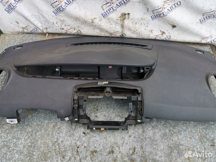 Торпедо Renault Scenic II рестайлинг (2006—2009)