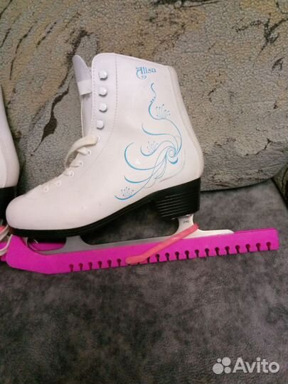 Коньки фигурные