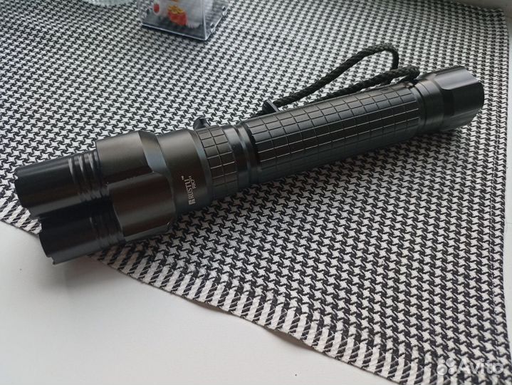 Фонарь ручной