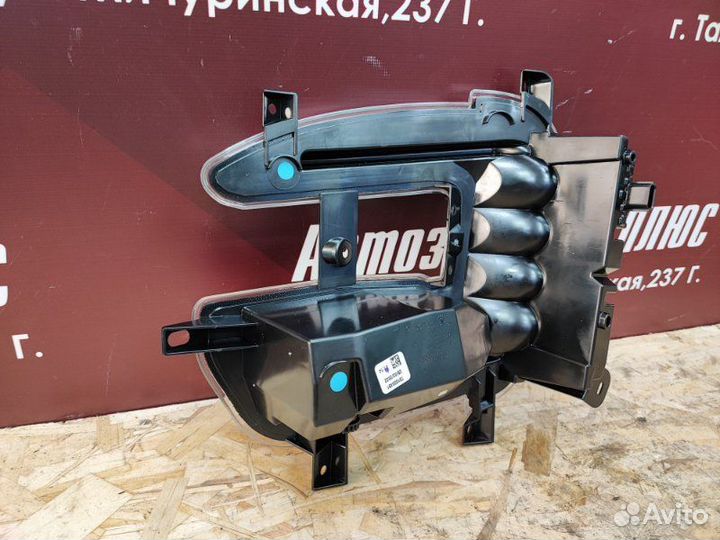 Фара противотуманная передняя правая Renault