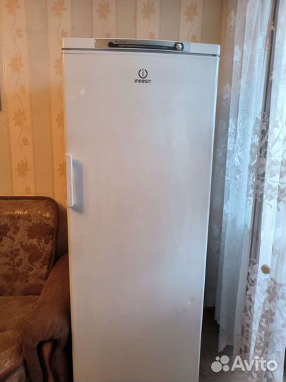 Морозильная камера indesit б/у