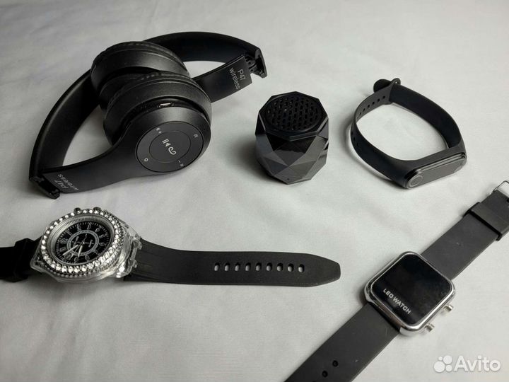 Беспроводная колонка + часы + блютуз наушники