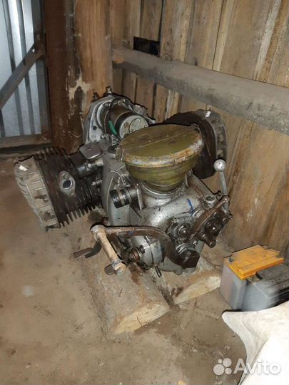 Двигатель М-72