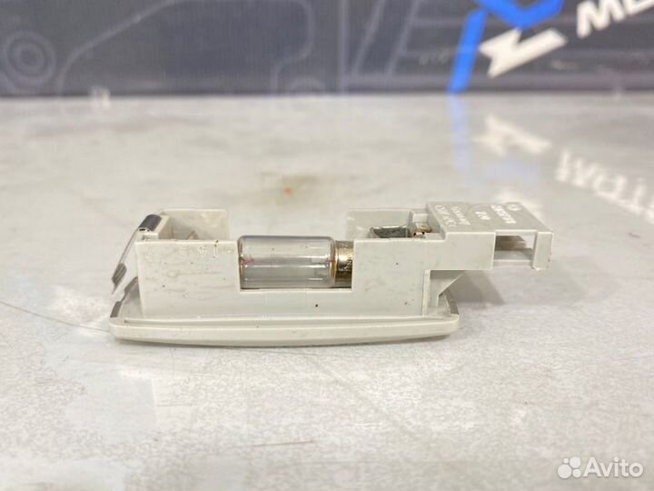 Плафон салона Volkswagen Passat Variant B6 BZB