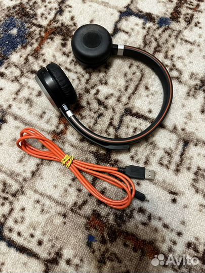 Беспроводные наушники jabra evolve 65