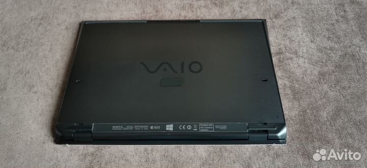 Ультрабук Sony Vaio Pro 11, вес 870 гр., карбон