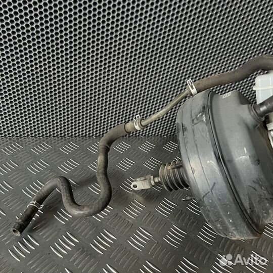 Усилитель тормозов вакуумный Infiniti EX35
