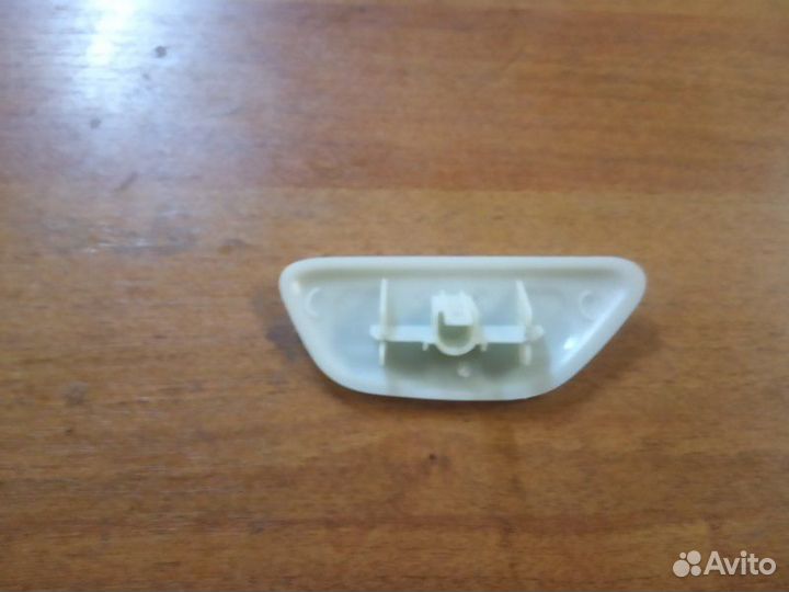 Крышка омывателя фары правая Mazda Cx-5 2018