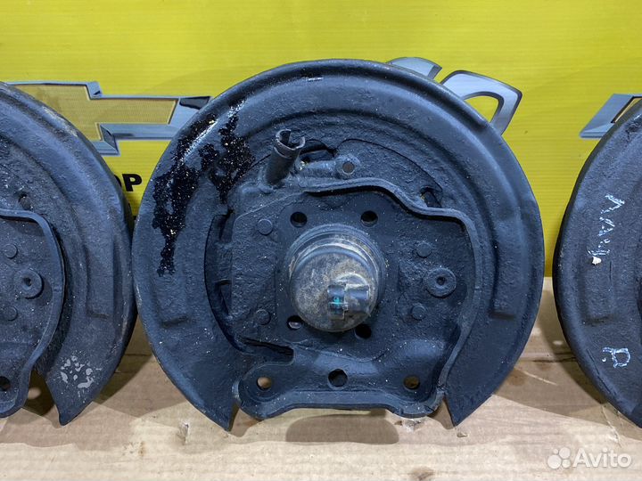 Задние ступицы Шевроле Лачетти