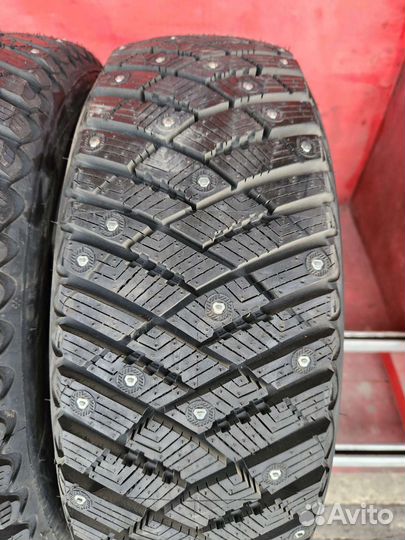 Goodyear Ultragrip Ice Arctic 185/60 R15