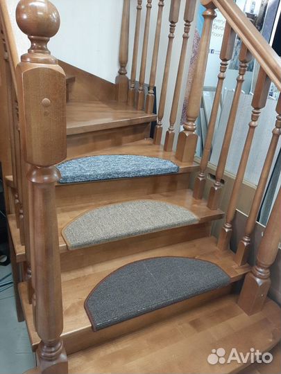 Коврики на ступени