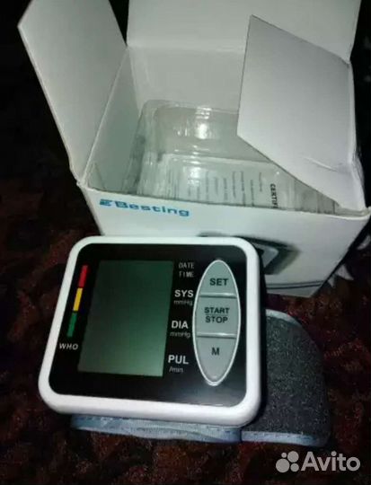 Тонометр на запястье