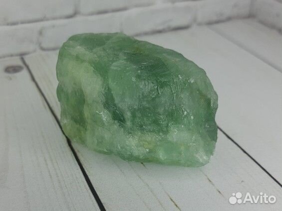 Камень флюорит