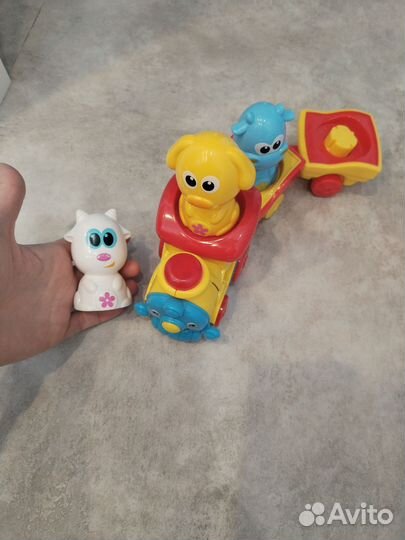 Поезд беби гоу, животные крутятся, звук