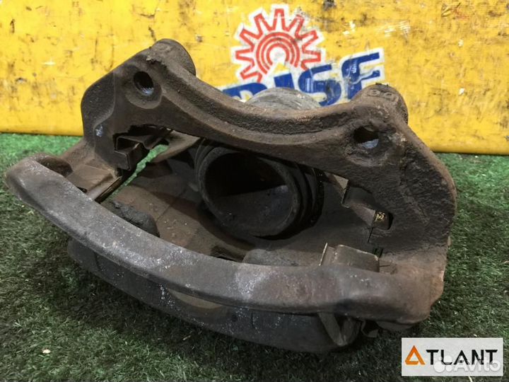 Суппорт передний левый nissan wingroad