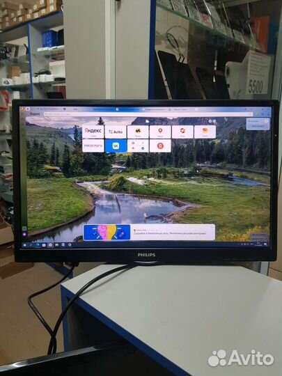 Мониторы разные 24