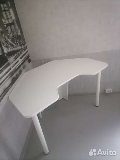 Компьютерный стол угловой белый игровой