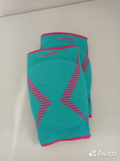 Наколенники