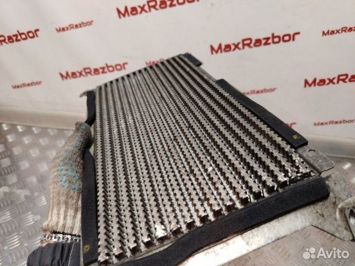 Радиатор охлаждения топлива Jaguar Xf XF 306DT