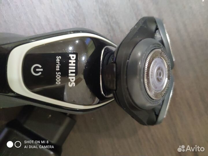 Электрическа бритва Philips 5000