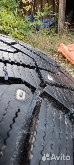 Pirelli Ice Zero 215/65 R16 102T