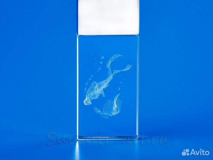 Сувенирная флешка с гравировкой