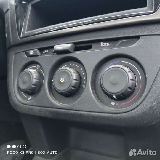 Блок управления печкой Пежо 301