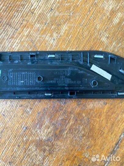 Молдинг крыла передний праввый для Kio Ria