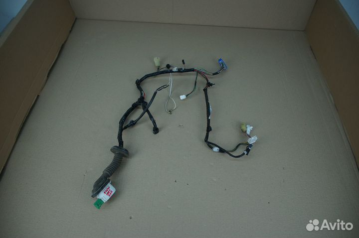 Проводка Двери Передняя Левая Suzuki SX4 2010-2016