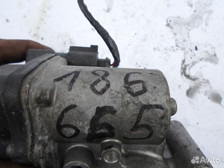 Заслонка дроссельная электрическая Skoda Fabia 2