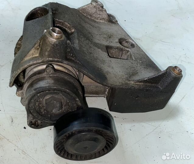 Кронштейн компрессора кондиционера BMW X5 E53