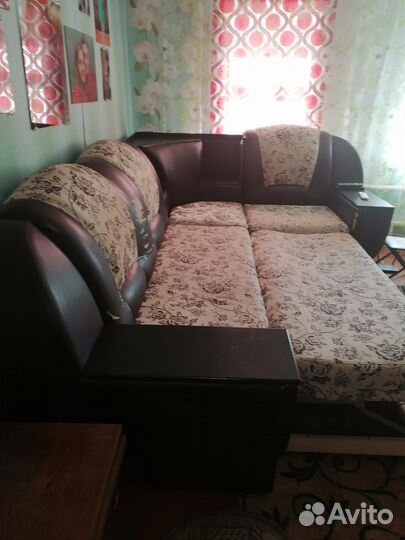 Большой угловой диван бу