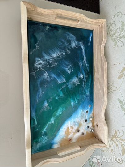 Поднос деревянный с эпоксидной смолой