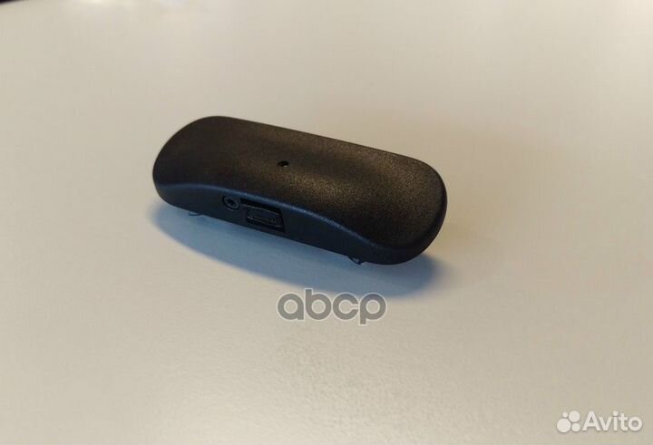 Форсунка омывателя с обогревом 4G8 955 988A VAG
