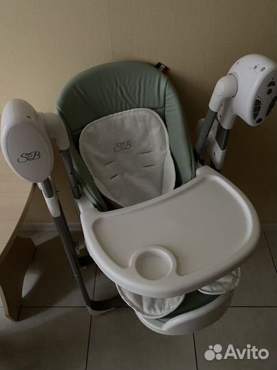 Стульчик для кормления, кроватка