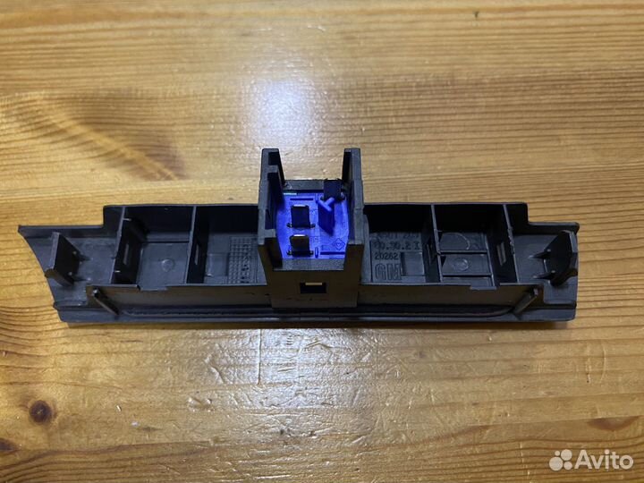 Планка с кнопкой тс для Опель Астра G