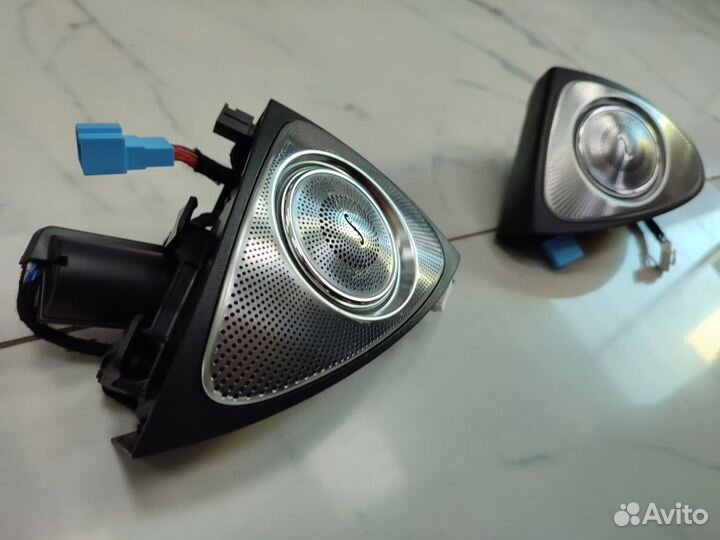 Динамики Burmester Mercedes-Benz