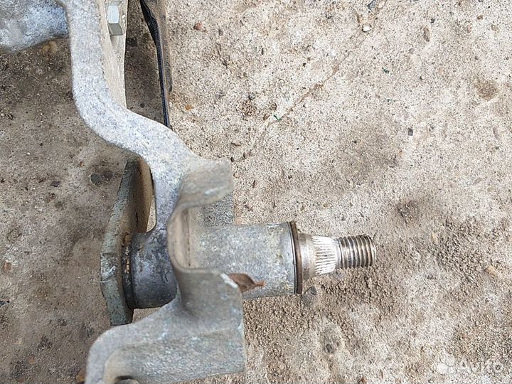 Солярис, Рио 3 тропеция дворников с мотором